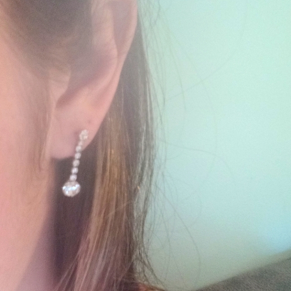 3pc Rhinestone earrings and necklace - Picture 2 of 2